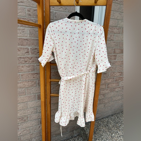 heart print wrap dress! - Picture 7 of 9